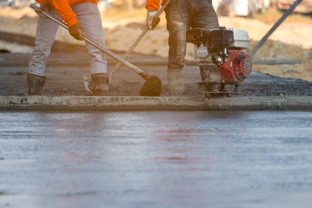 Best Concrete Driveway Installation in Fairbank, IA